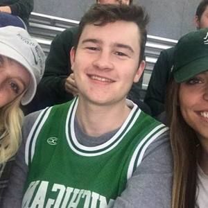 Meet your Posher, Aj